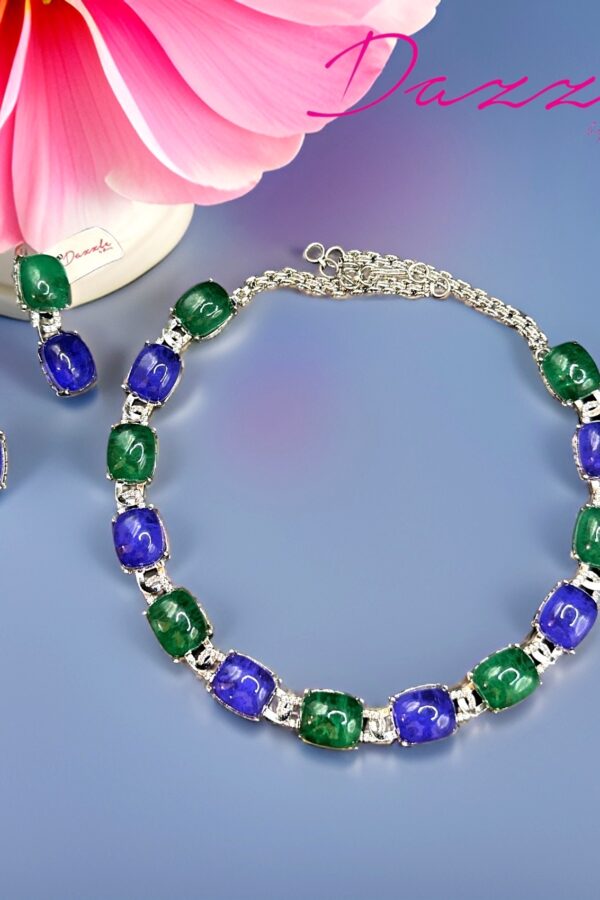 AD NECKLACE -GREEN