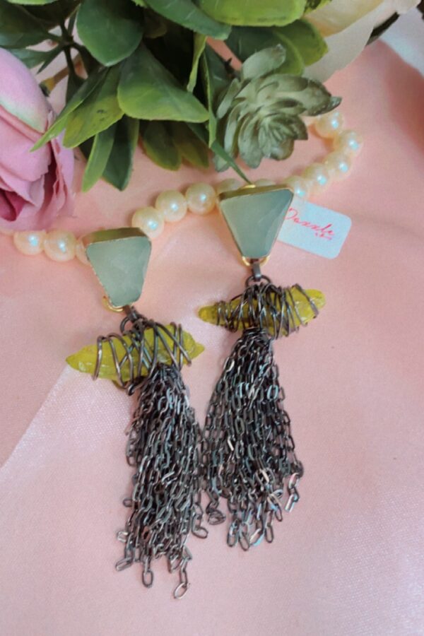 COSTUME-LONG EARRING