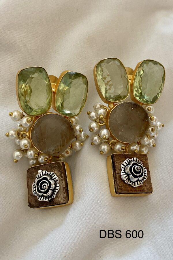 COSTUME-LONG EARRING