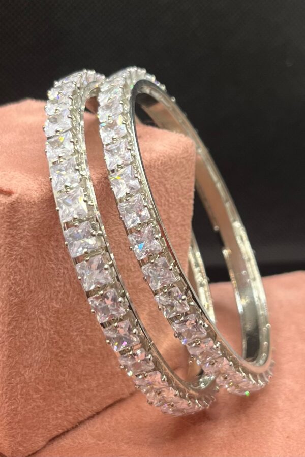CUBIC ZIRCONIA MADE WITH SILVER PLATED BANGLES