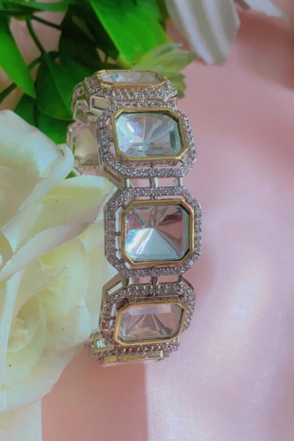 KUNDAN AND POLKI BRACELET MADE WITH SILVER PLATED ON BRASS.
