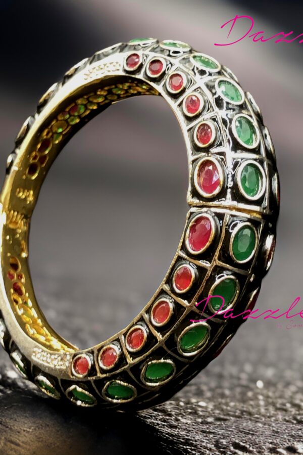 RED AND GREEN AD ARRANGE ALTERNATE GOLD-PLATED BRACELET