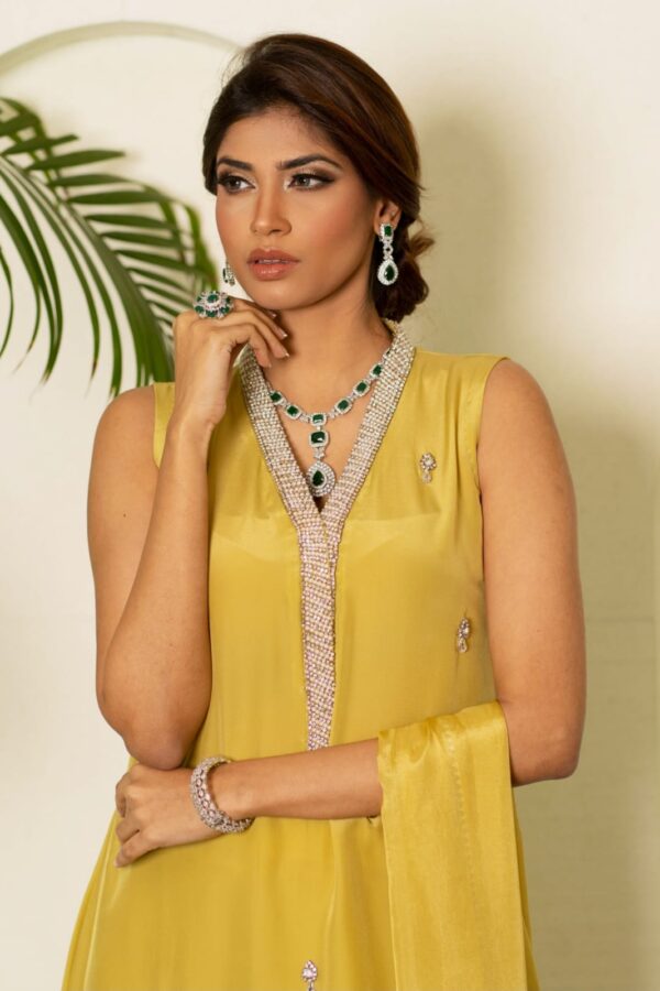 AD-GREEN-NECKLACE