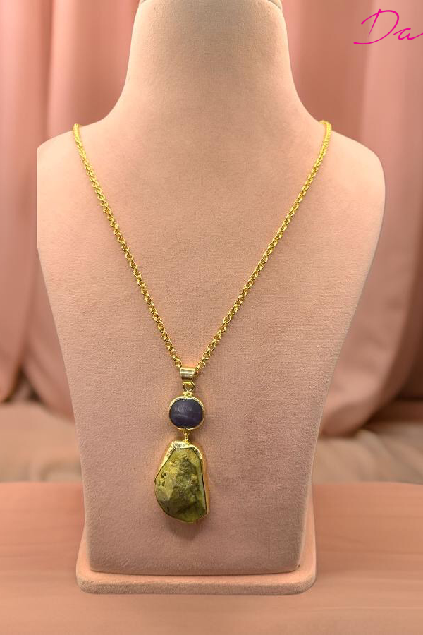 HANDMADE-NECKLACE