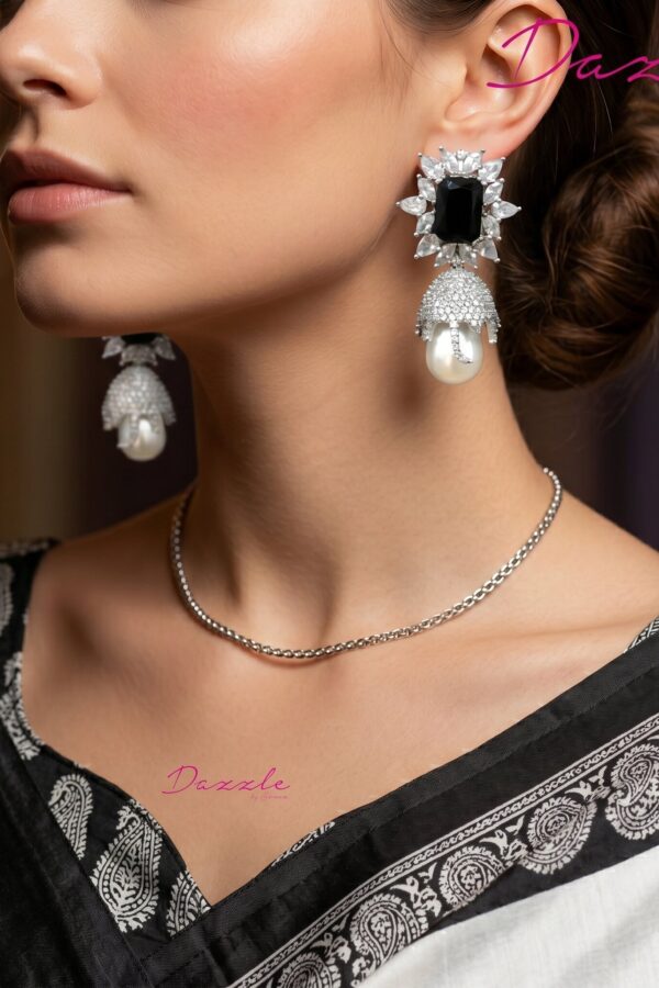 Sparkling AAA zirconia black earings