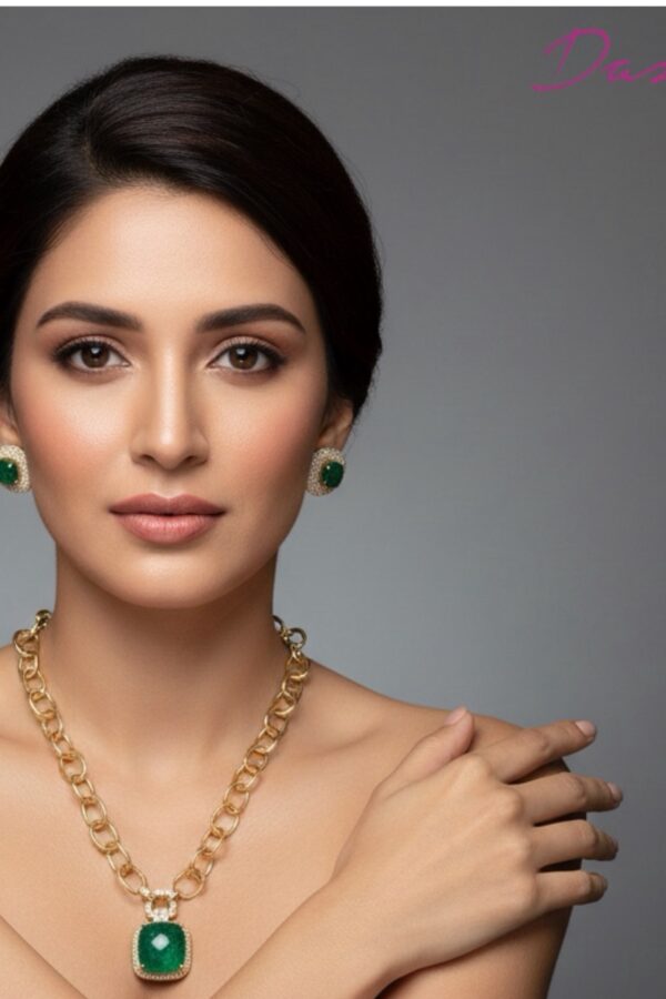 AD NECKLACE GREEN