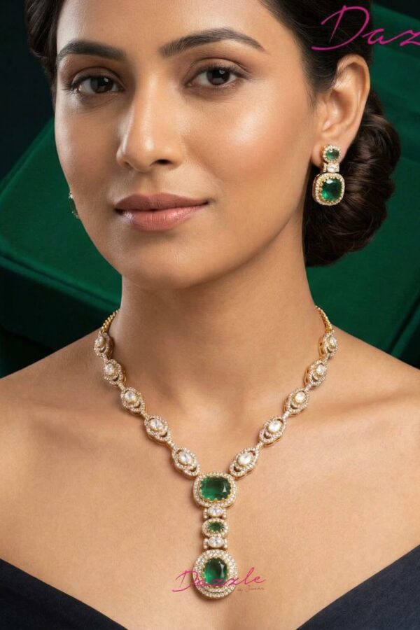 Festive Luxe Necklace