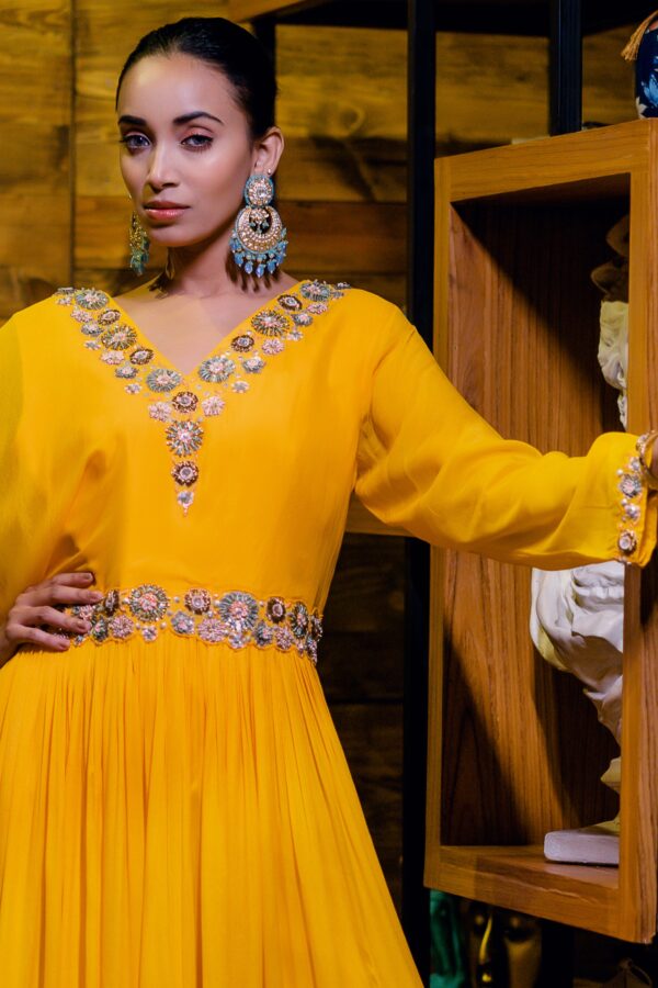 Elegant & Graceful
