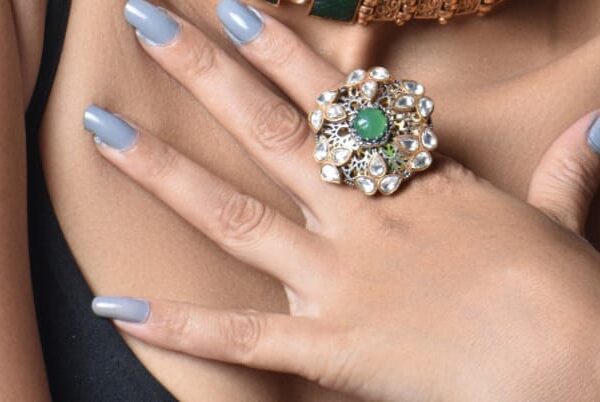 Elegant Kundan Ring