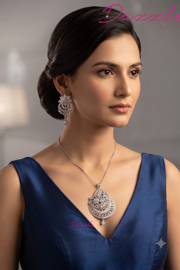 Elegant Silver Pendant Set