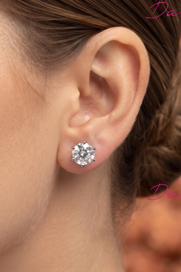 Timeless Silver Solitaire Tops