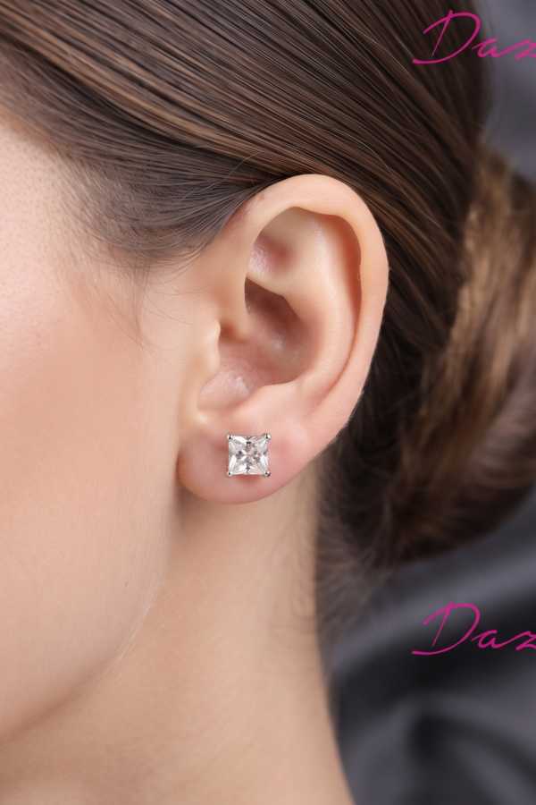 Glam Silver Solitaire Earrings